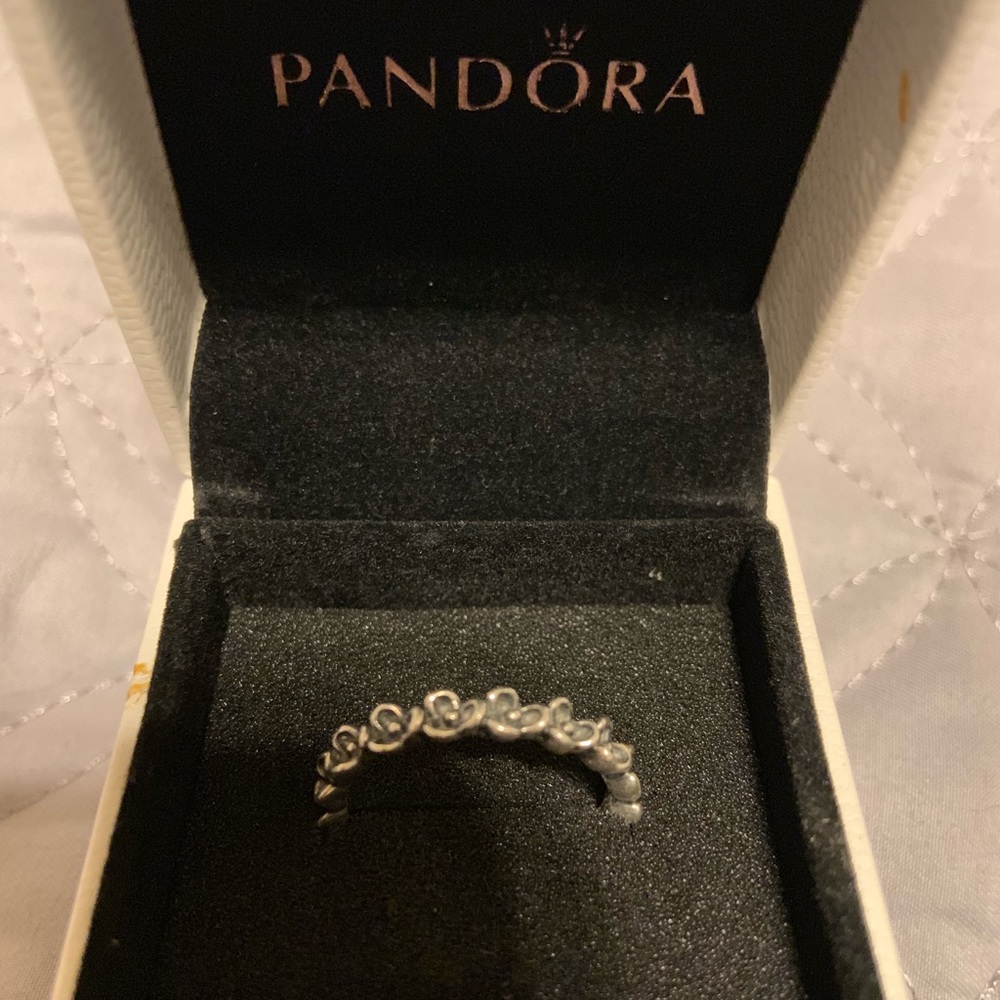 Pandora Ring